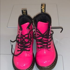 Gently used boots for kids